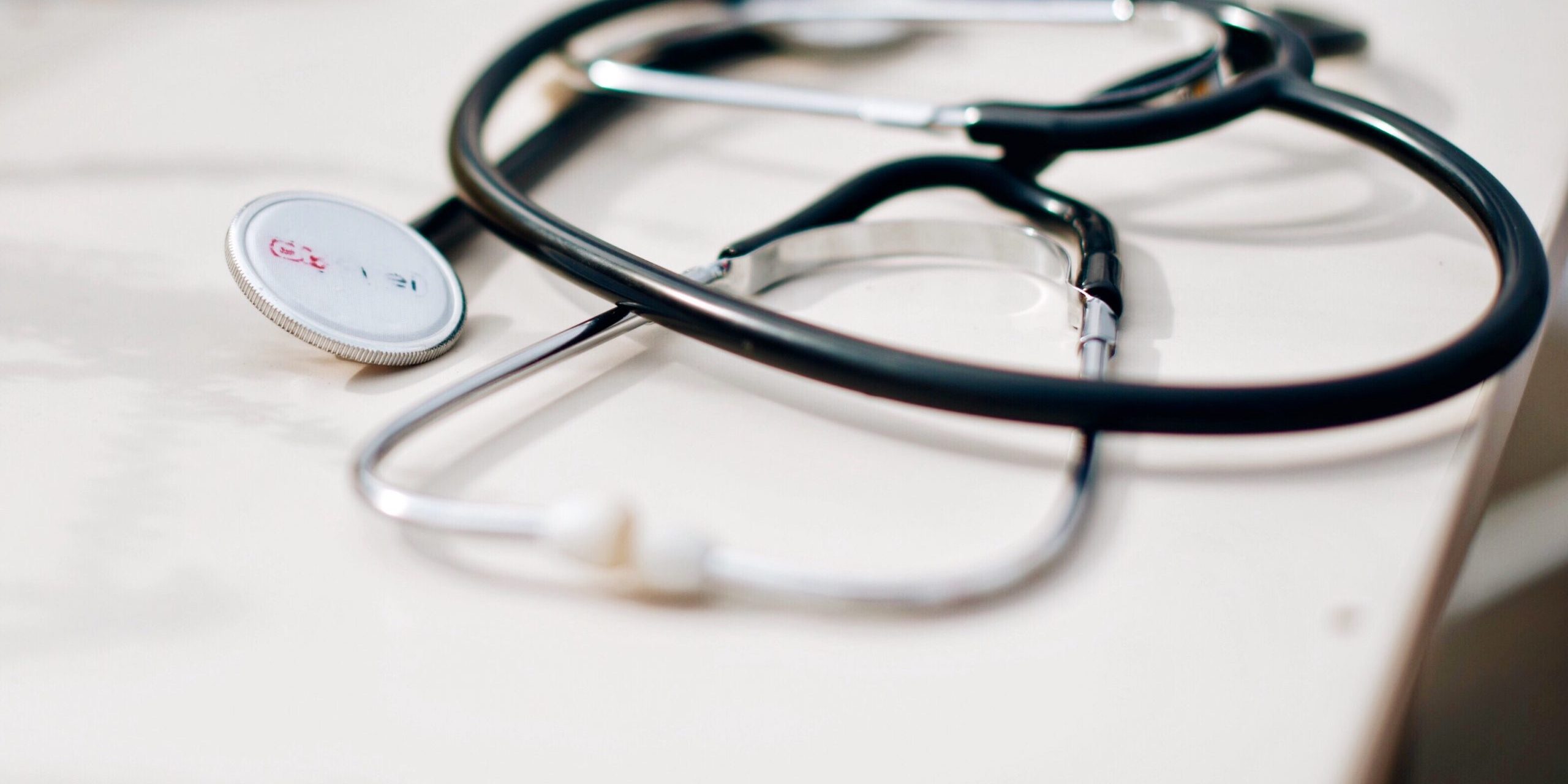 Stethoscope on table